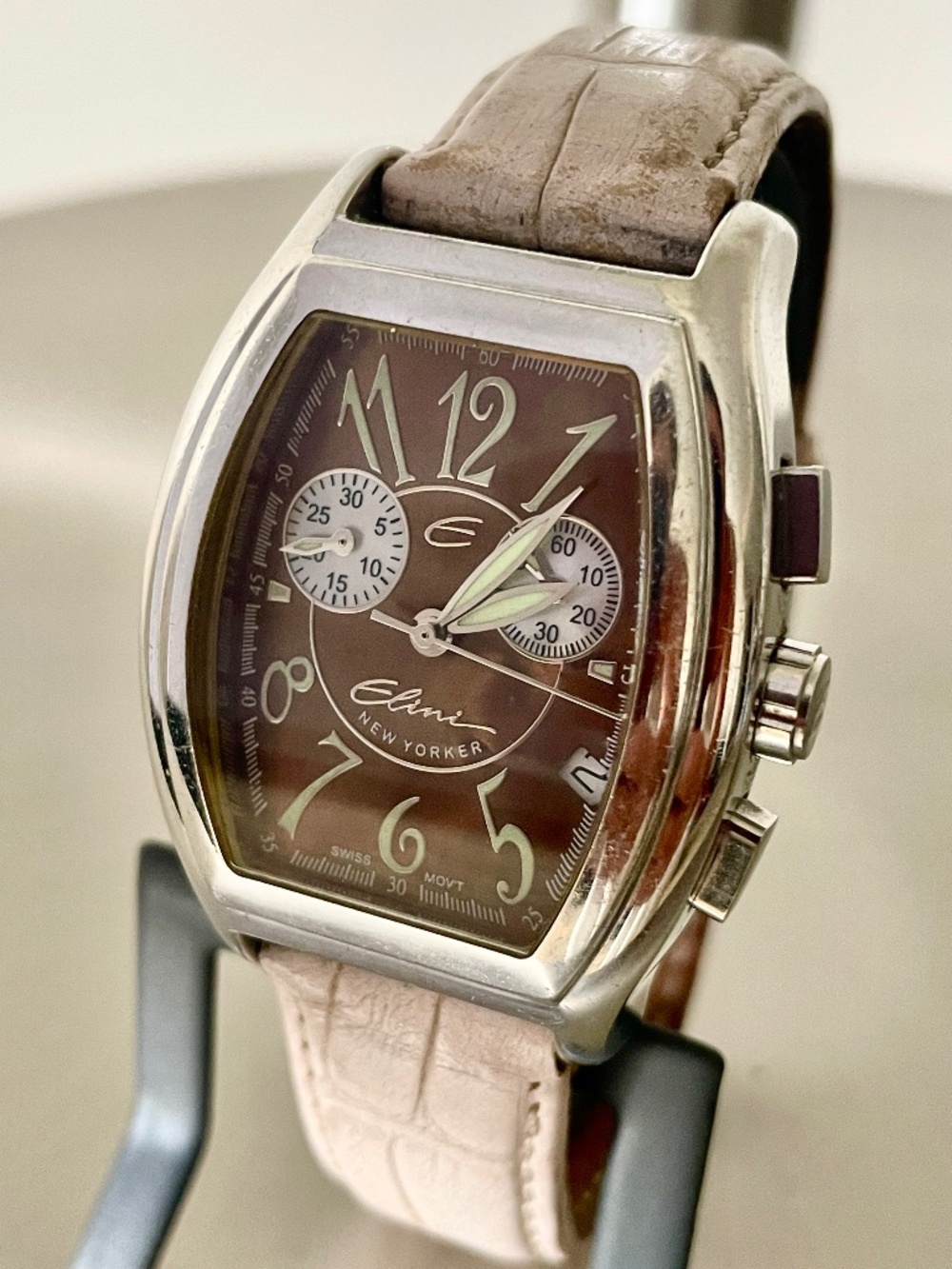 Vintage Elini Yorker, Luxury Quartz Swiss Chronograph Watch with brown mother of